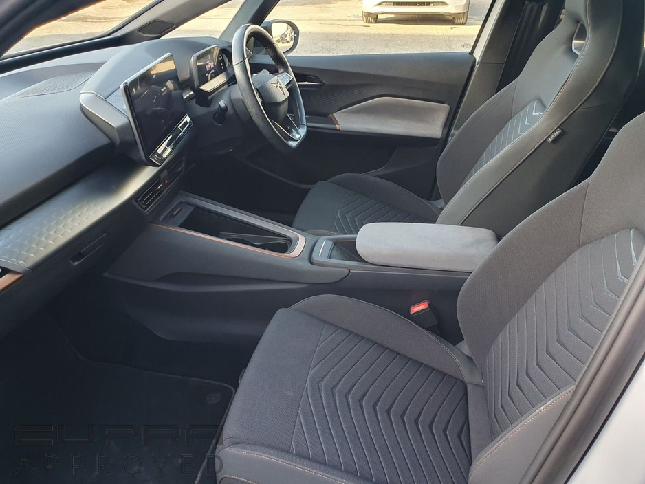 2023 Cupra Born - image 8