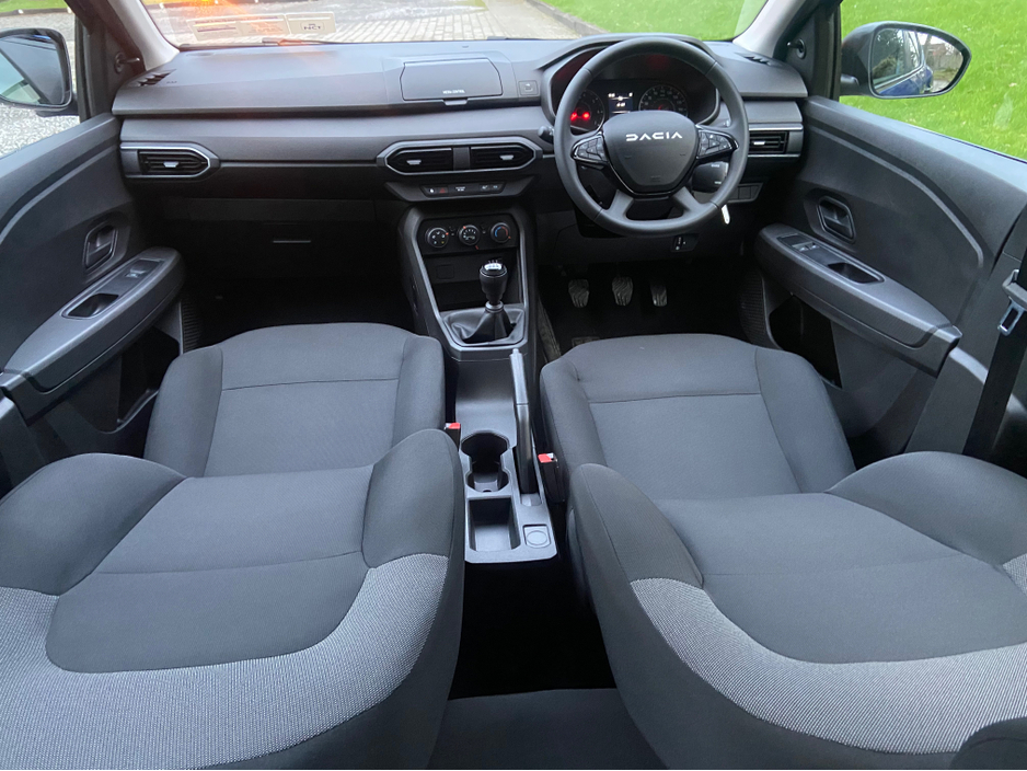 2024 Dacia Sandero ESSENTIAL TCE 90 5SPEED N €16,666