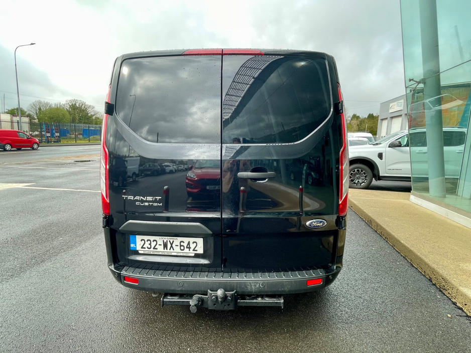 2023 Ford Transit Custom - image 6