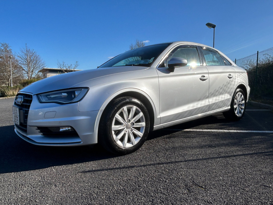 2014 Audi A3 - image 2