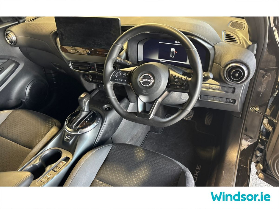2025 Nissan Juke - image 10