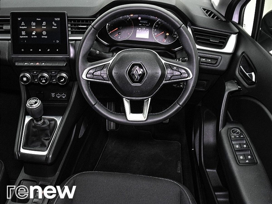 2020 Renault Captur - image 25