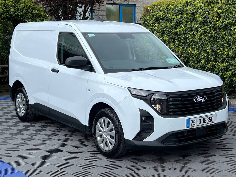 2025 Ford Transit - image 14