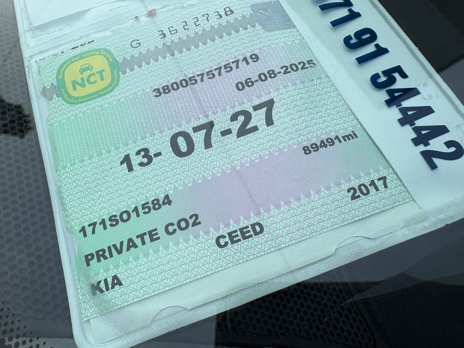 2017 Kia Ceed - image 6