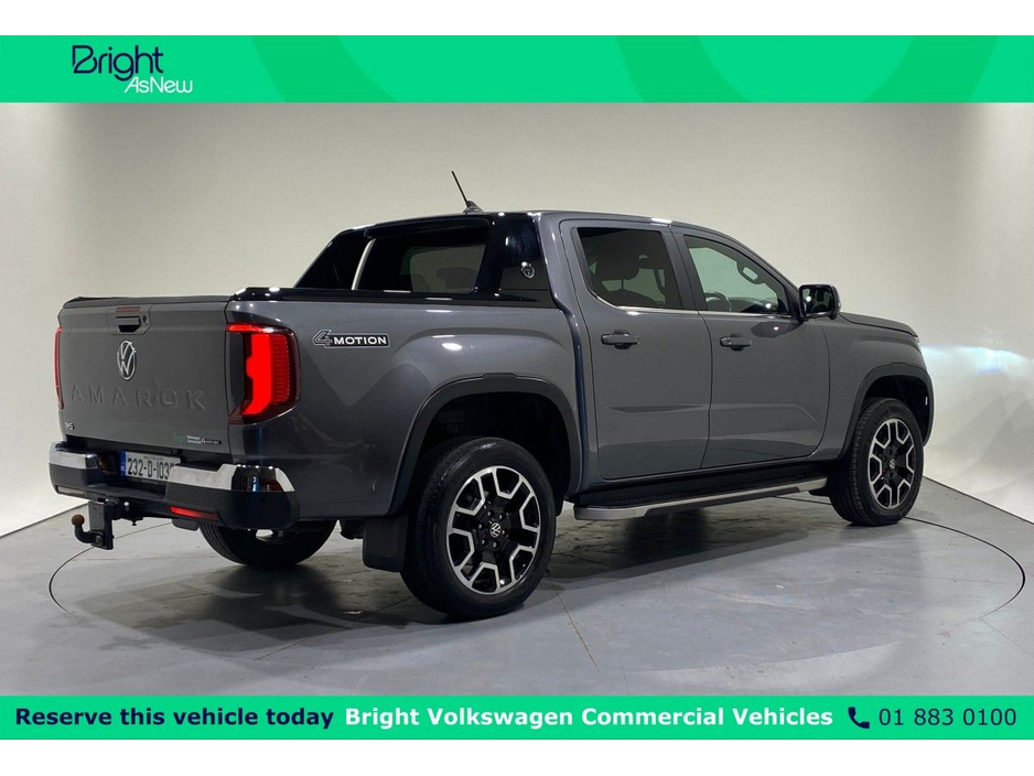 2023 Volkswagen Amarok - image 9