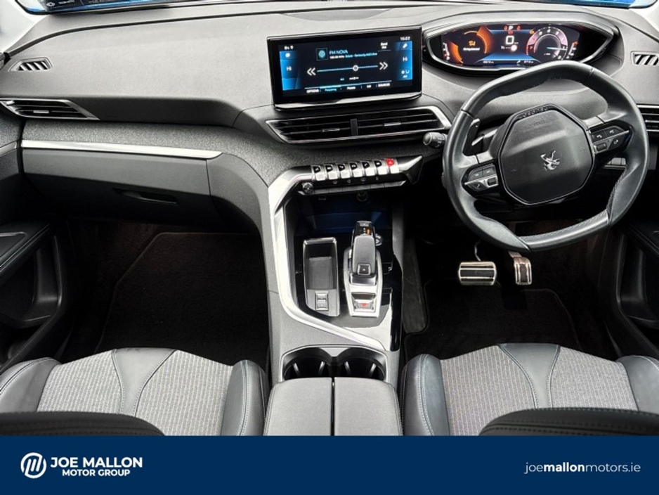 2023 Peugeot 3008 - image 4