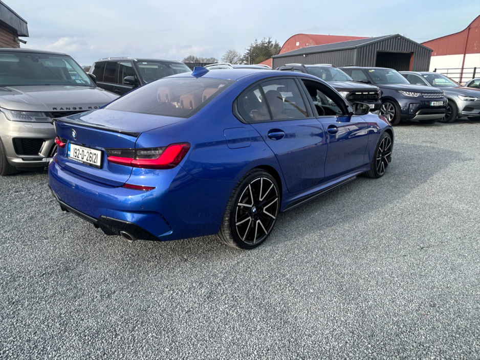 2019 BMW 3 Series - image 38