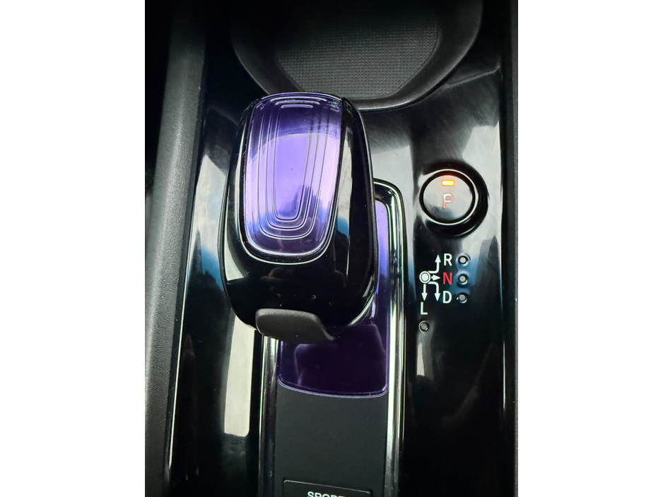 2015 Honda HR-V - image 12