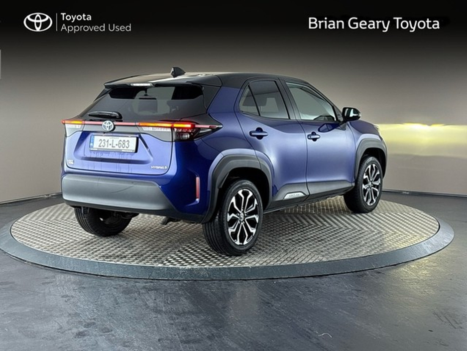 2023 Toyota Yaris Cross HYBRID LUNA SPORT €27,950