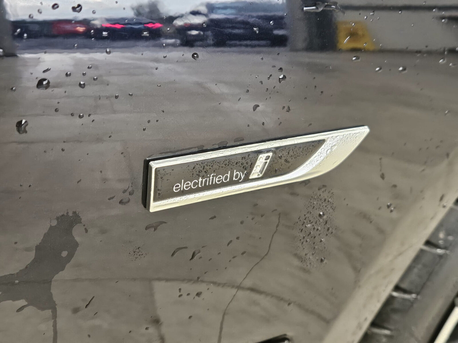 2023 BMW 5 Series 530e xDrive M Sport €39,950