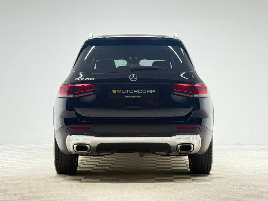 2023 Mercedes-Benz GLB GLB 200 €39,990