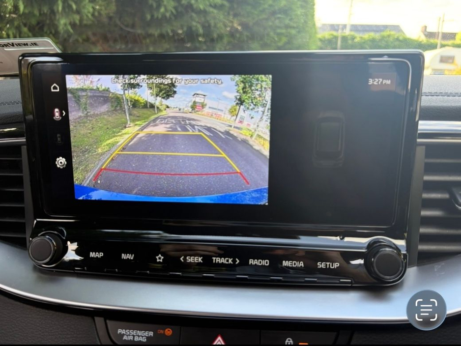 2022 Kia Ceed - image 15