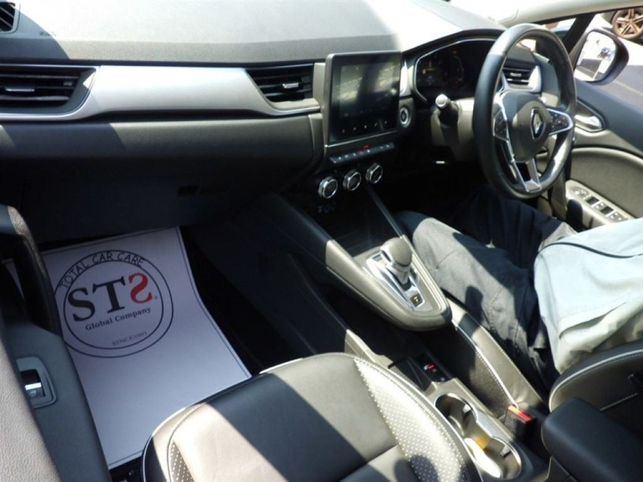 2021 Renault Captur INTENS TECHPACK - ORANGE/BLACK 2 TONE - BLACK LEATHER UPHOLSTERY - FACTPRY ALLOYS - 360 REVERSE CAMERA - ELECTRIC HEATED/SEATS €21,950