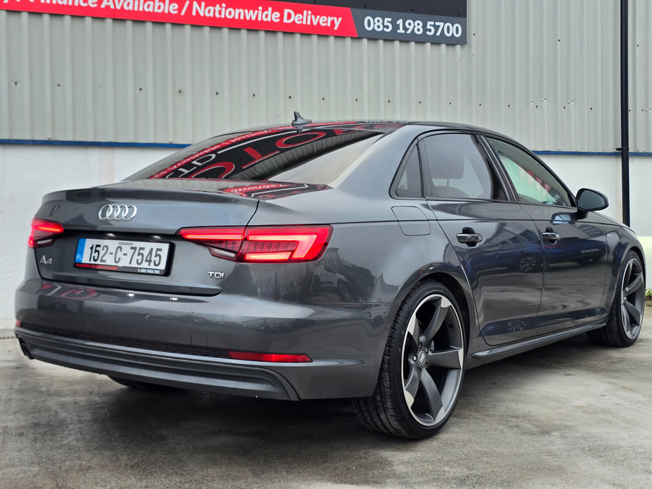 2015 Audi A4 - image 6