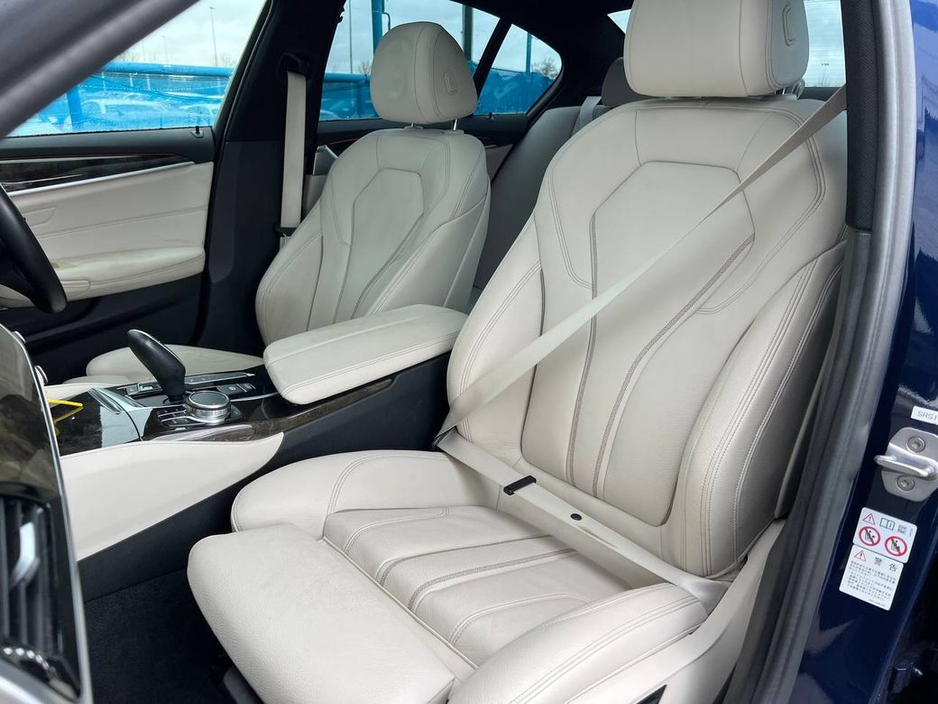 2019 BMW 5 Series 523d M-SPORT COMPETITION 2.0 D * HUGE SPEC * // OPENING SUNROOF // LEATHER M-SPORT INTERIOR // HARMAN/KARDON €32,955