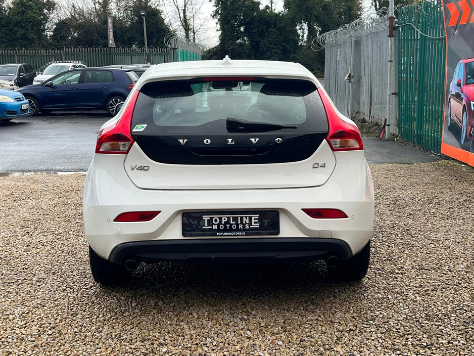 2016 Volvo V40 //STUNNING V40///AUTO//NEW NCT//IMMACULATE// €14,950