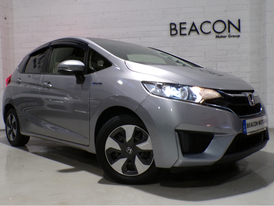 2016 Honda Fit **ONLY 21,000 MILES**HONDA FIT HYBRID S-TYPE**FANTASTIC CONDITION**FULL SAFETY PACK**COLOUR CAMERA**APPLE CAR-PLAY AND ANDROID AUTO**CRUISE CONTROL**ACTIVE BRAKING SYSTEM**FULL SAFETY PACK**HONDA MAGI €11,900