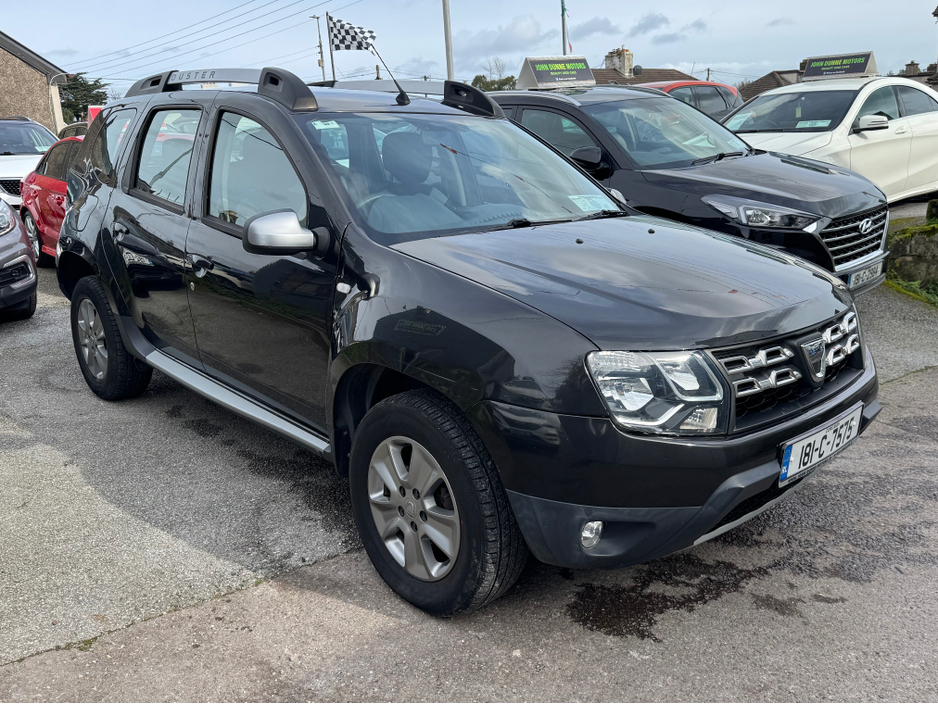 2018 Dacia Duster - image 3
