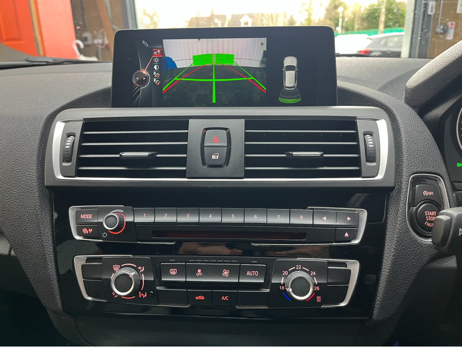 2016 BMW 1 Series - image 18