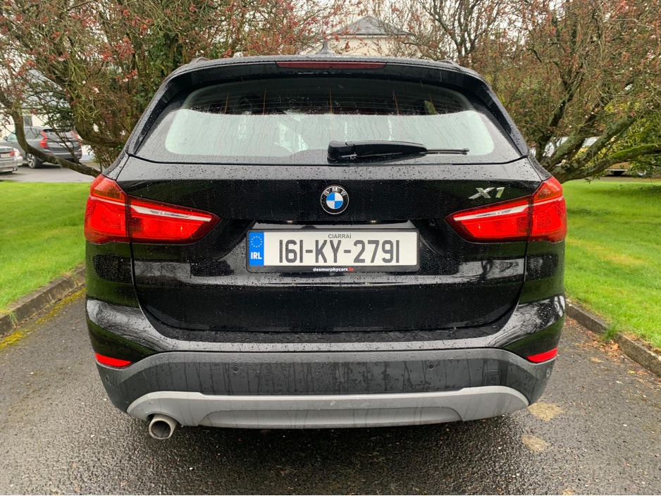 2016 BMW X1 - image 10