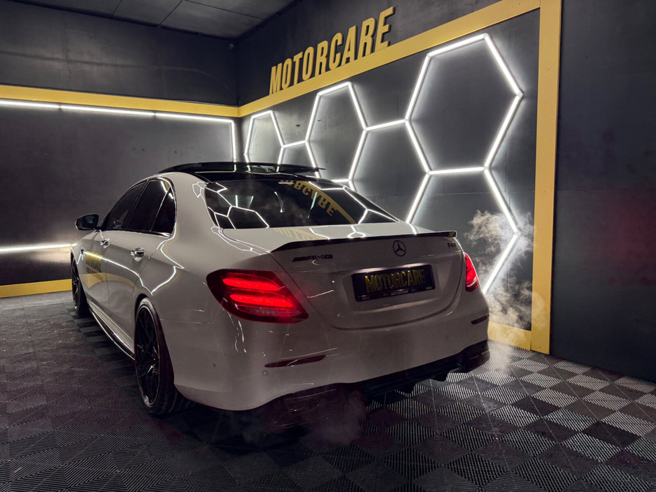 2017 Mercedes-Benz E Class - image 11