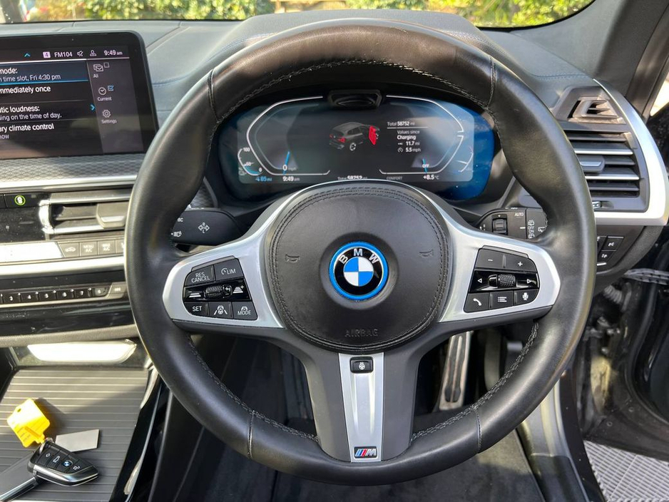 2023 BMW iX3 - image 6