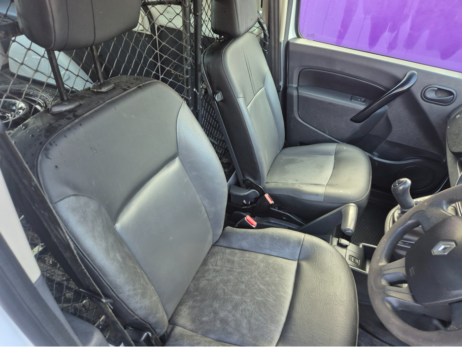 2019 Renault Kangoo LL21 ENERGY DCI 90 BUSI BUSINESS EU €7,800