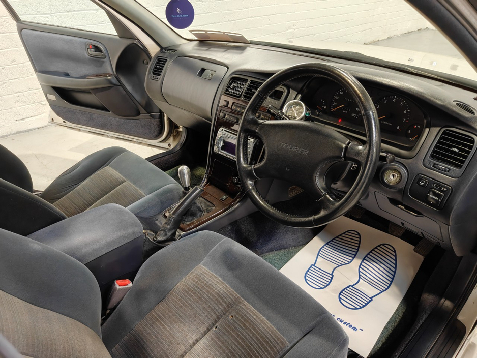 1993 Toyota Chaser - image 16