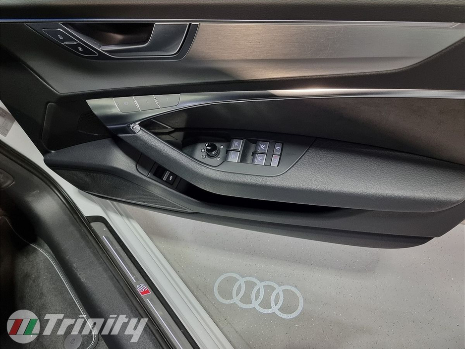 2024 Audi A6 * S-LINE * S-TRONIC AUTOMATIC * 40TDI * 204BHP * STUNNING CAR * TRINITY VOLKSWAGEN *