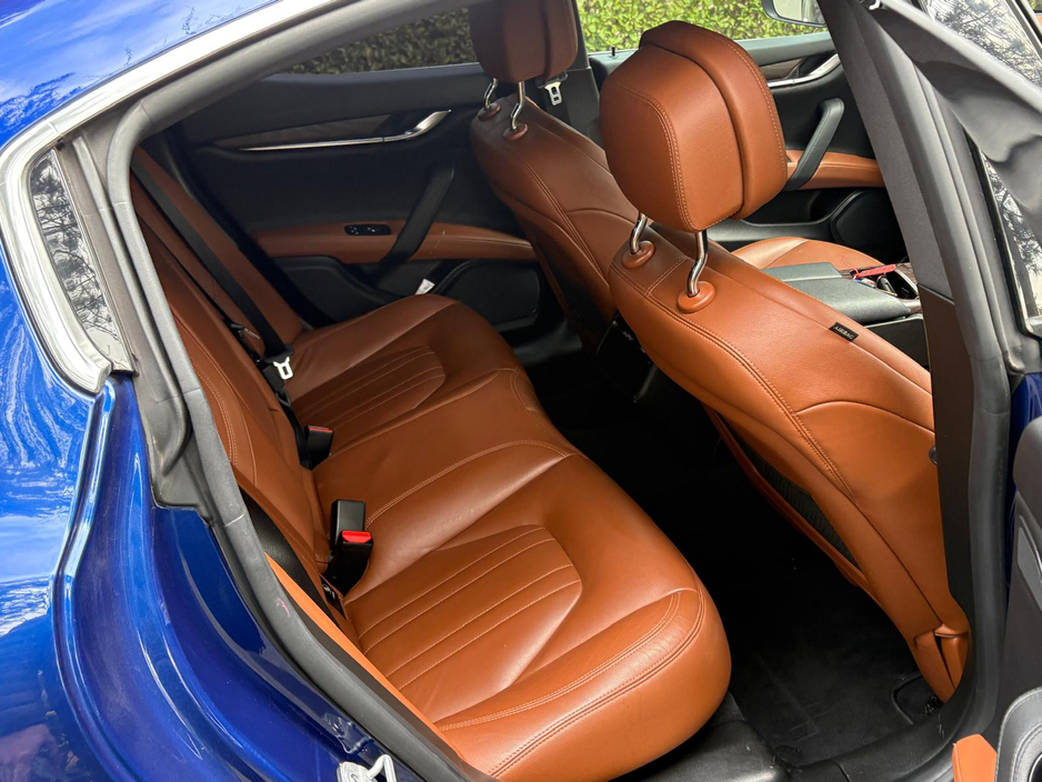 2019 Maserati Ghibli - image 7