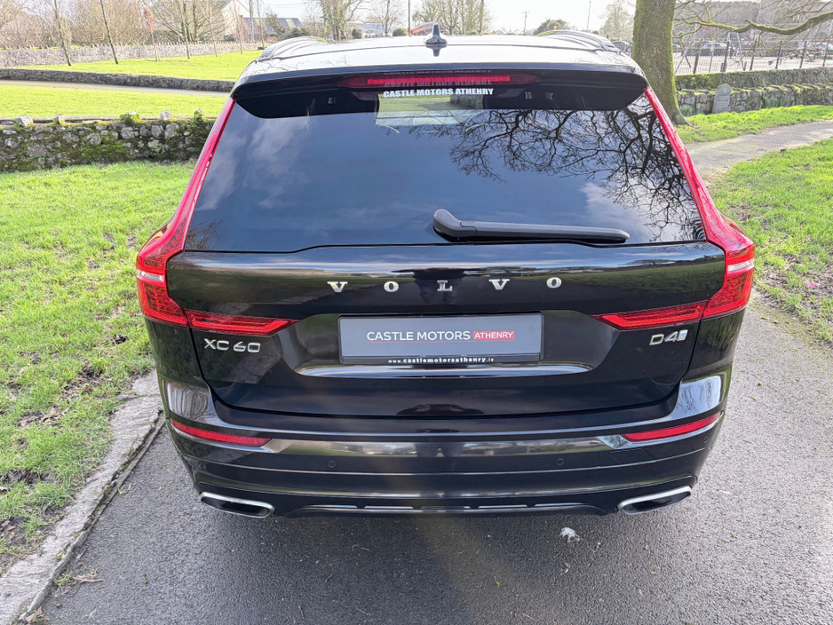 2019 Volvo XC60 2.0 D4 190HP 5DR R-DESIGN €30,995
