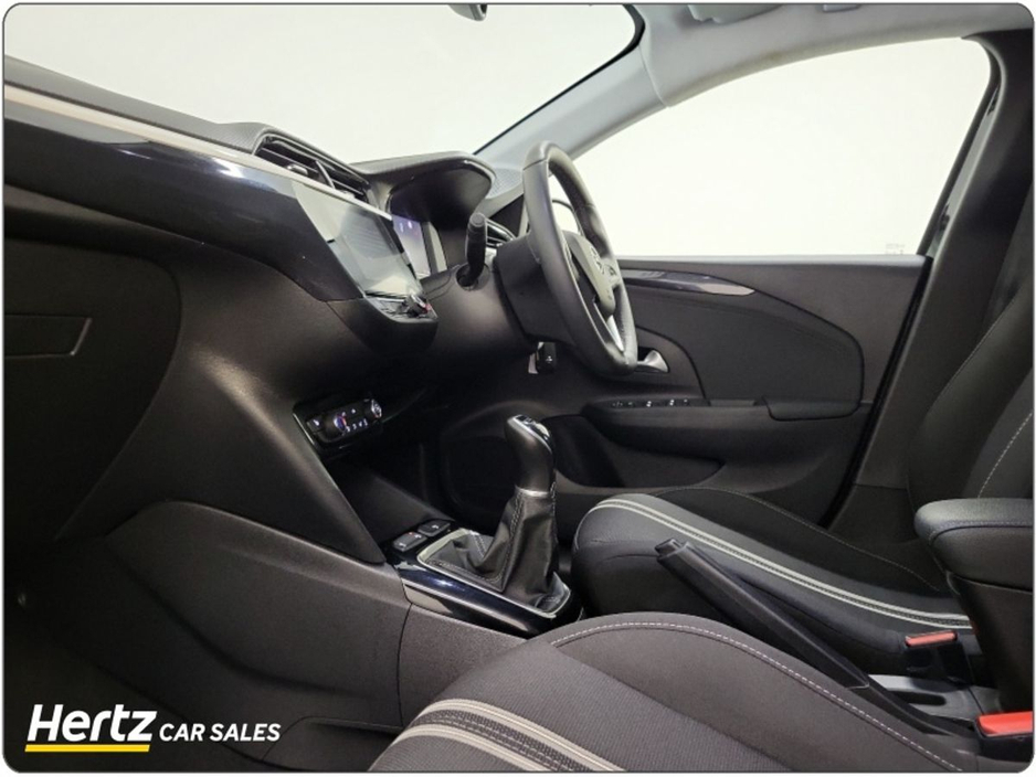 2023 Opel Corsa - image 4