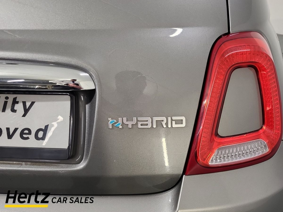 2023 Fiat 500 - image 11