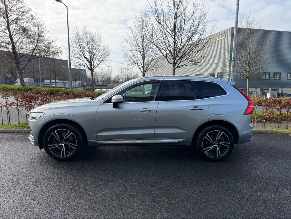 2018 Volvo XC60 - image 2