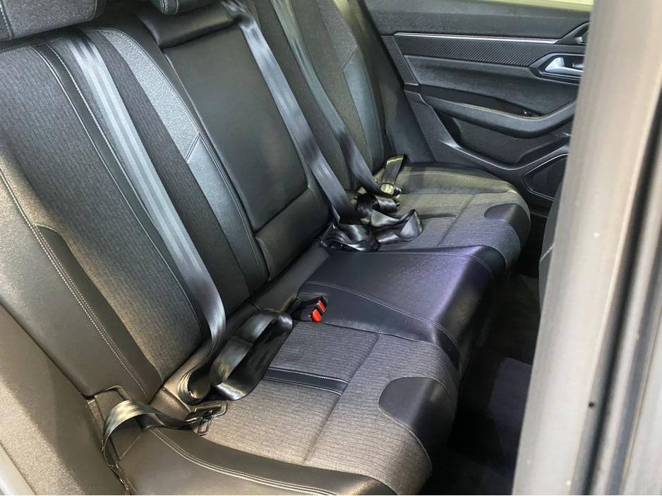 2022 Peugeot 508 - image 10