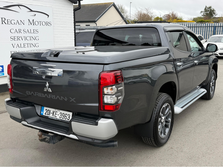 2020 Mitsubishi L200 - image 4