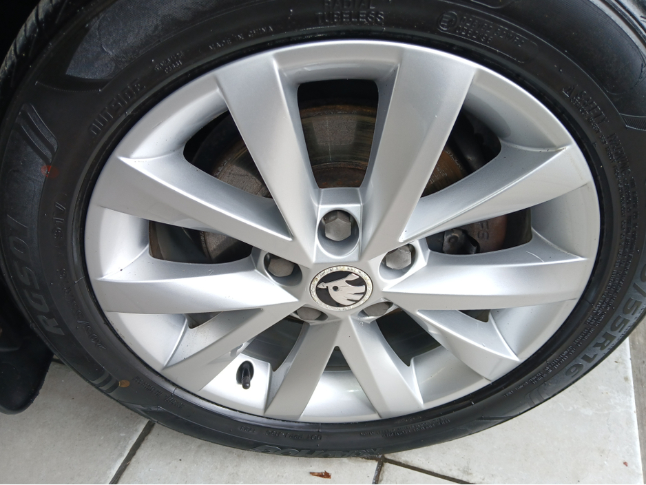 2017 Skoda Octavia 1.6 TDI AMBITION  115BHP : LOW MILEAGE : FINANCE ARRANGED : €13,950