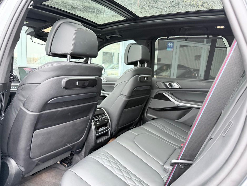 2024 BMW X5 - image 10