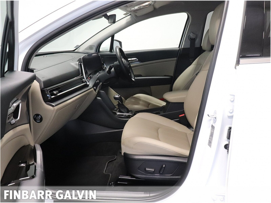 2023 Kia Sportage - image 10