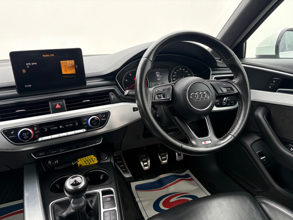 2016 Audi A4 - image 17