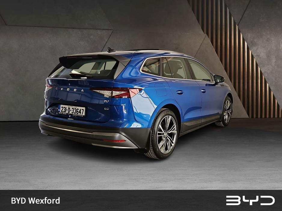 2023 Skoda Enyaq - image 3