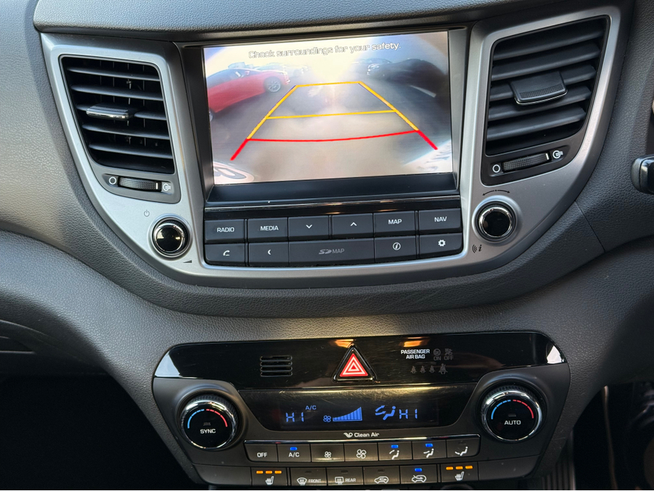 2017 Hyundai Tucson - image 12