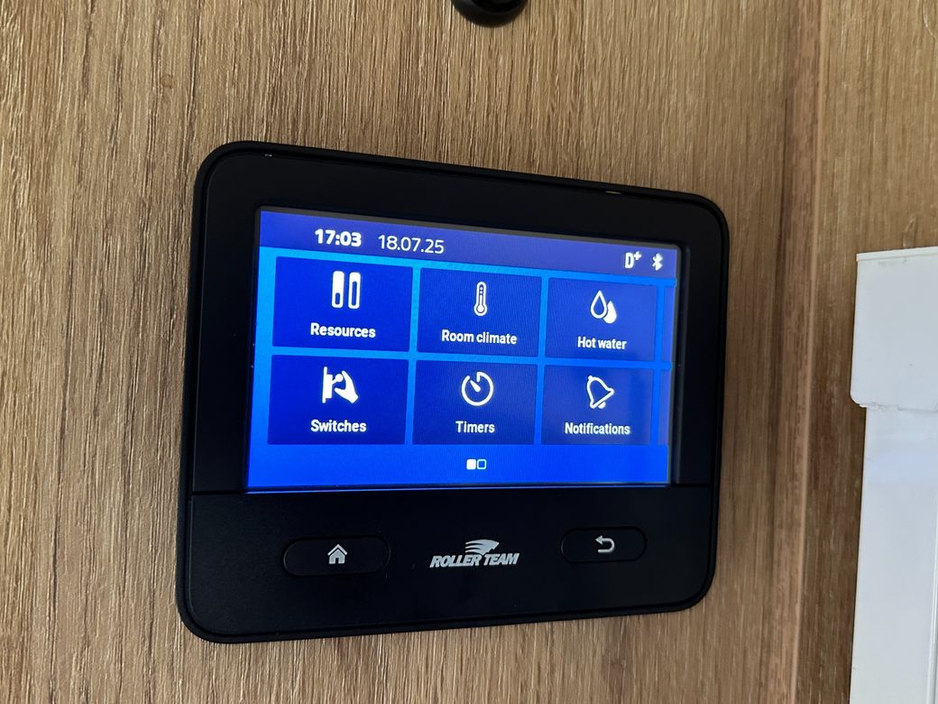 2024 Ford Transit Roller Team Auto Roller 747 Automatic