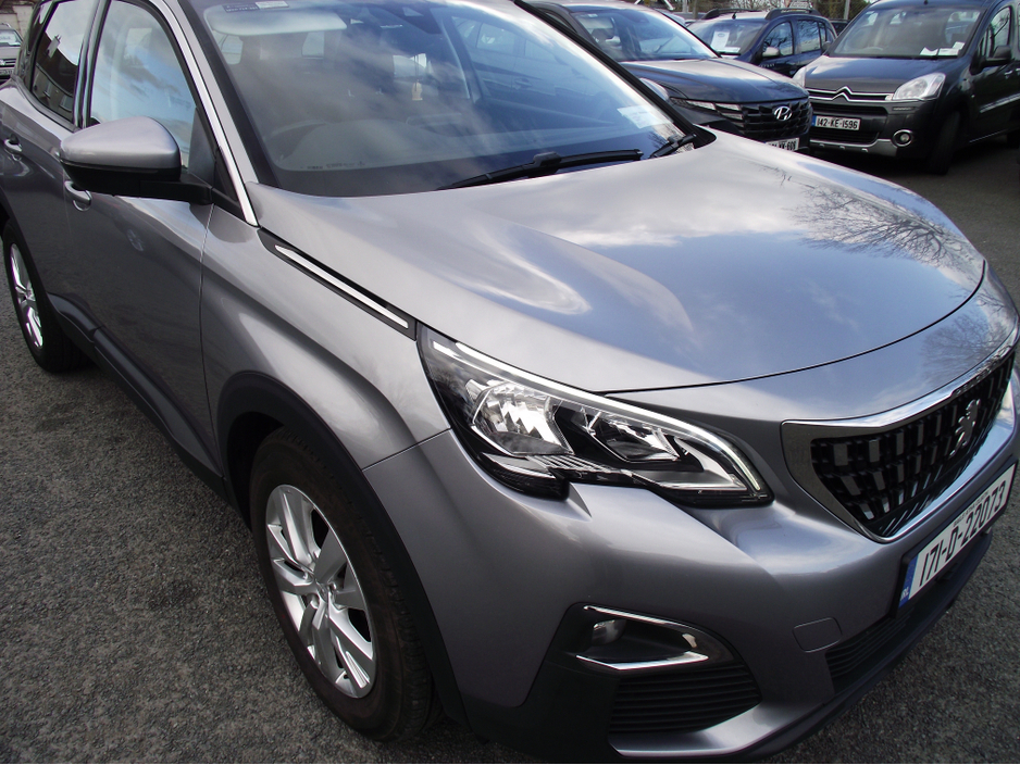 2017 Peugeot 3008 - image 4