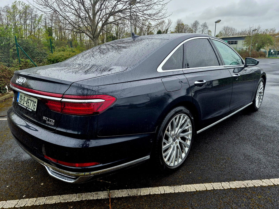 2019 Audi A8 - image 6