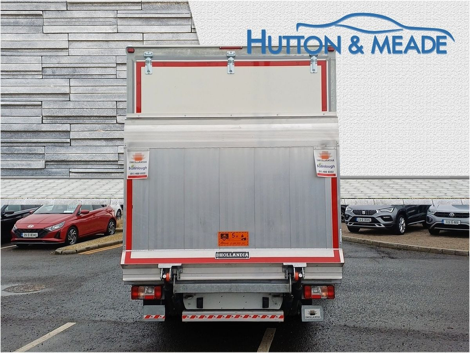 2026 Maxus Deliver 9 Luton Body with Tail Lift