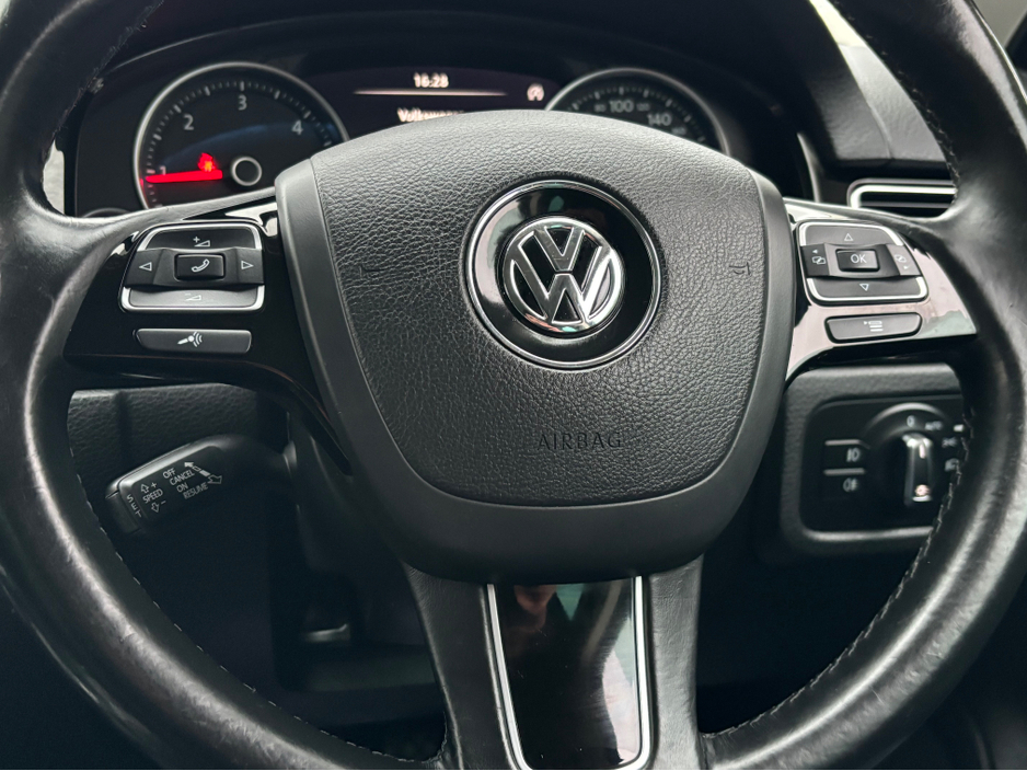 2015 Volkswagen Touareg FL 3.0 TDI 204BHP 5DR AU 240HP AUTO €17,999