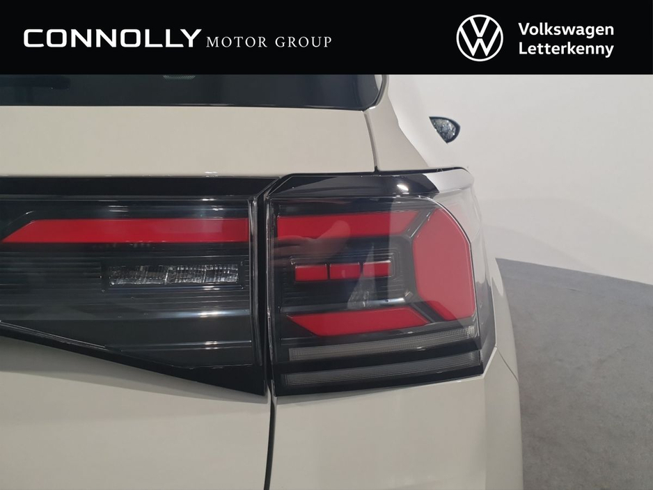 2026 Volkswagen T-Cross R-Line