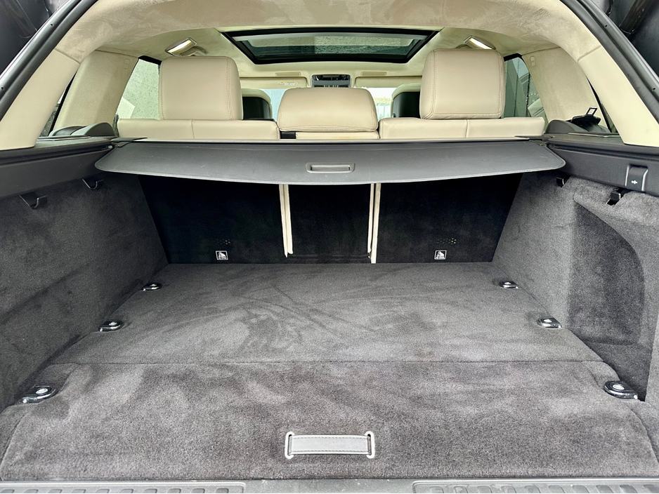 2020 Land Rover Range Rover Sport - image 5