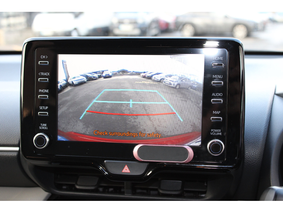 2022 Toyota Yaris Cross 1.5 Hybrid CVT Luna €23,950